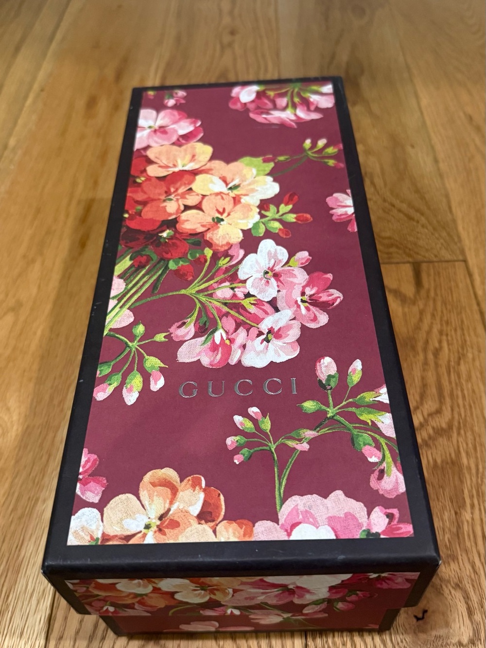 GUCCI box and covers only
